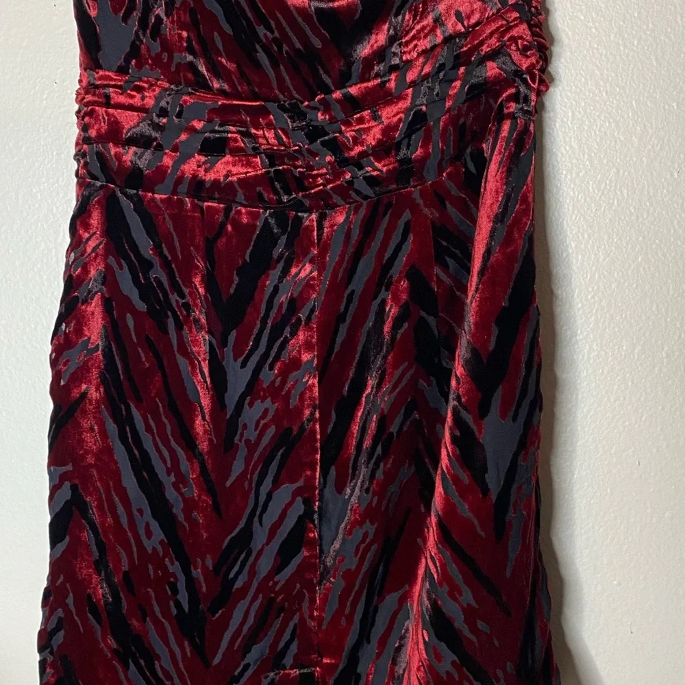 Small Urban Outfitter SILENCE + NOISE velvet dress Sz small - Picture 6 of 8